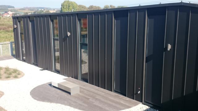 Zn gevelbekleding staande naad