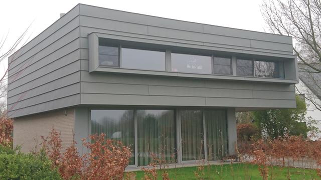 Zn gevelbekleding staande naad